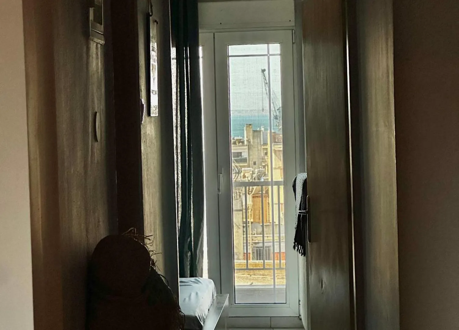 דירות סלוניקי Skyline View - Big Balcony